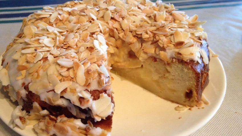 Gateau d'amandes aux pommes