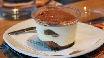 Tiramisu aux noix et aux épices