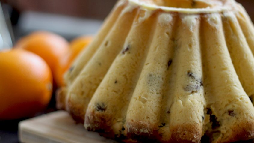 Bundt cake pépites de chocolat et orange